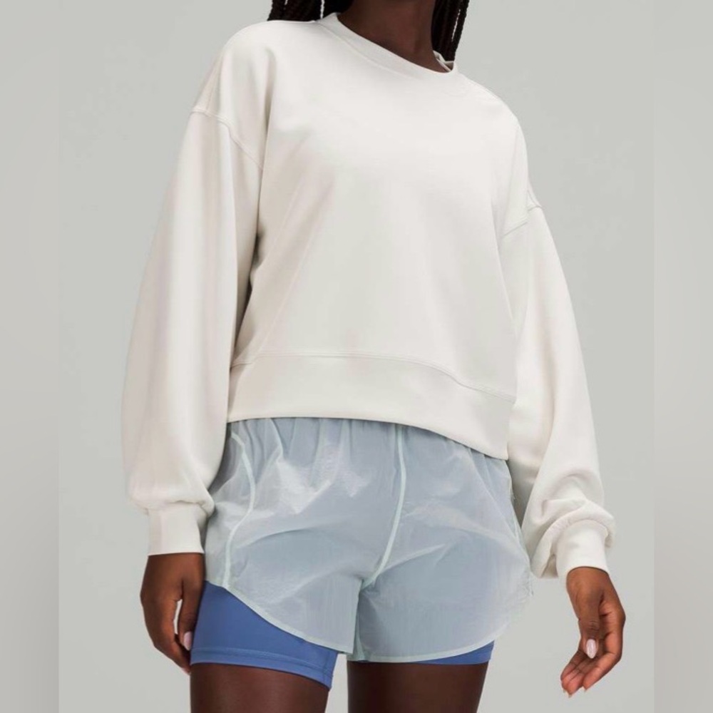 NWOT New Lululemon Perfectly Oversized Cropped Crew *Softstreme™ White Opal
